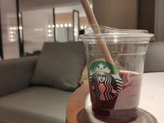 -星巴克(虹口运动loft店)