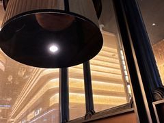-钱小奴海鲜自助黑金店(杭州滨江龙湖店)