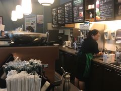 -星巴克(古美路店)