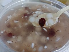 -芳婆糕团店(王府大街店)