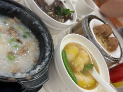 -凤凰楼酒家·粤宴点心(华强北店)