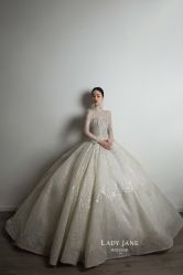 -Lady  Jane高端婚纱礼服馆