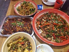 -兔槽江湖菜·重庆璧山兔(水围店)