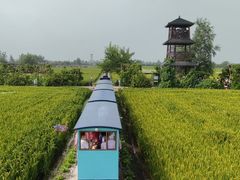 -稻梦空间冰雪小镇