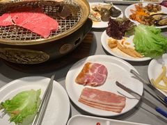 -山焱·炭火自助烤肉(周浦万达店)