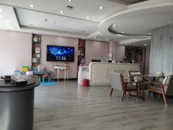 -爱月坊产后护理中心(万达店)