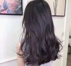 -罗亚帝造型·烫发染发