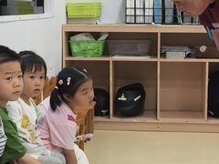 -爱乐梵国际儿童教育中心(古美店)