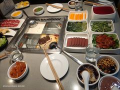 -海底捞火锅(杭州滨江九宜城店)
