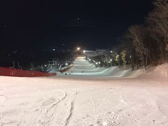 -庙香山滑雪场