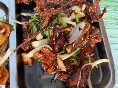 -勃利地摊·勃立小串烧烤