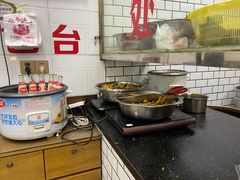 -覃肥叔桂林米粉(粮道街店)