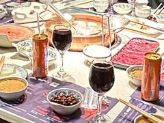 -牛村来人潮汕牛肉火锅(西单店)