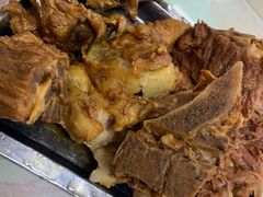 -荣吉招牌自助骨头锅(顾乡店)