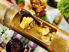 -刘姐啤酒鱼民族演艺餐厅(西街总店)