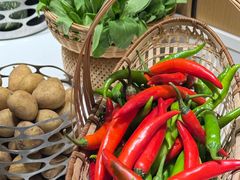 -鱼鲜饭香·招牌汽锅剁椒鱼头王