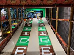 -奇幻丛林(佛罗伦萨小镇店)