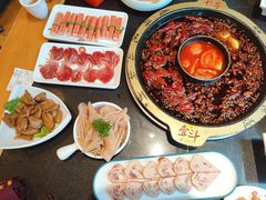 -一斗火锅·招财羊毛肚(北温泉九号店)