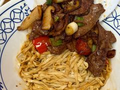 -李与白包子铺(桐梓林店)