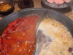 -巴卤社老火锅(财富店)