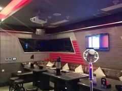 -好乐迪(张扬路八佰伴店)
