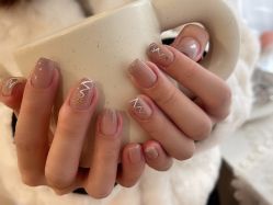 -Adore nail日式美甲美睫