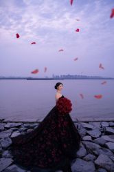 -雪中彩影婚纱摄影·微光艺术中心