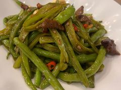 -乡村馕坑肉·烧烤·新疆菜·本地人更爱吃(阿勒泰首店)
