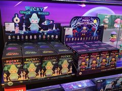 -泡泡玛特POPMART(苏州诚品生活店)