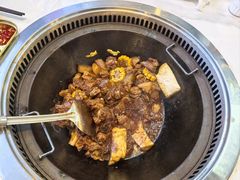 -冰城焰会大丰收铁锅炖(萝岗万达金街店)