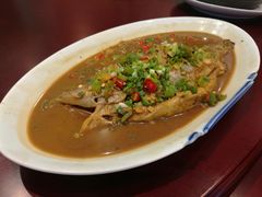 辣椒炒肉-啄佬食堂