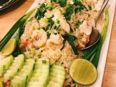 -J Daeng Seafood