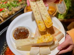 -小小河边鱼(天润城店)