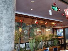 -八府香鸭·啫啫煲(华山路店)