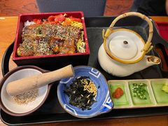 自制活鳗鱼盖饭-鳗鱼家·深夜食堂(军博店)