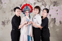 -盘子女人坊古装写真摄影(厦门总店)