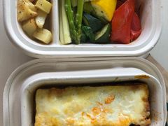 -星巴克臻选(上海虹桥新天地三店)