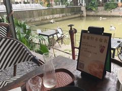 -喜洲吧·江畔老船厂·庭院餐厅(喜临院店)