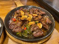 -老东镇啤酒屋海鲜加工·蒸汽海鲜·海鲜烧烤(台东店)