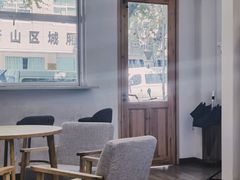 -白鹅咖啡(金城花园店)