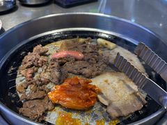 -哈哈碳都·牛肋条无限自助烤肉(台江万达店)
