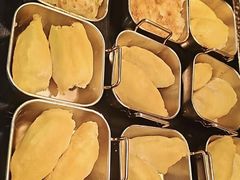 -深海聚汇·牛榴宴·自助料理(江宁万达店)