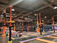 -Tenker Club弹刻极限主题公园 · 蹦床 · 团建 · 生日派对(大关店)