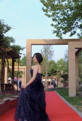 点击看大图 -GRACE KELLY婚纱与礼服(北京店)