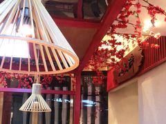 -思博半步颠小酒馆(梦时代店)