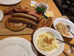 -兰特伯爵西餐厅·啤酒屋(方庄店)