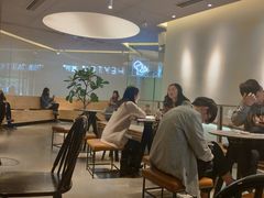 大堂-喜茶(东莞汇一城店)