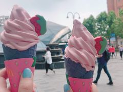 -麦当劳(世界城广场店)