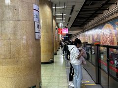 -建国门(地铁站)