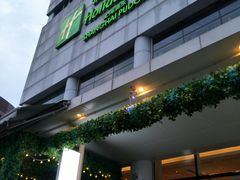 -上海浦东假日酒店